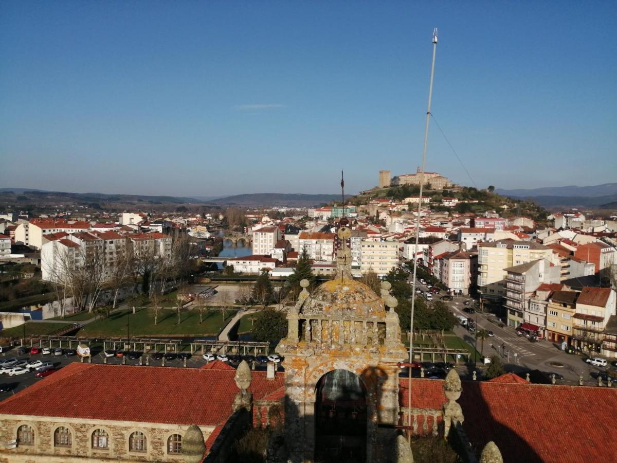 Apartamento Lemavos Monforte De Lemos Exteriör bild