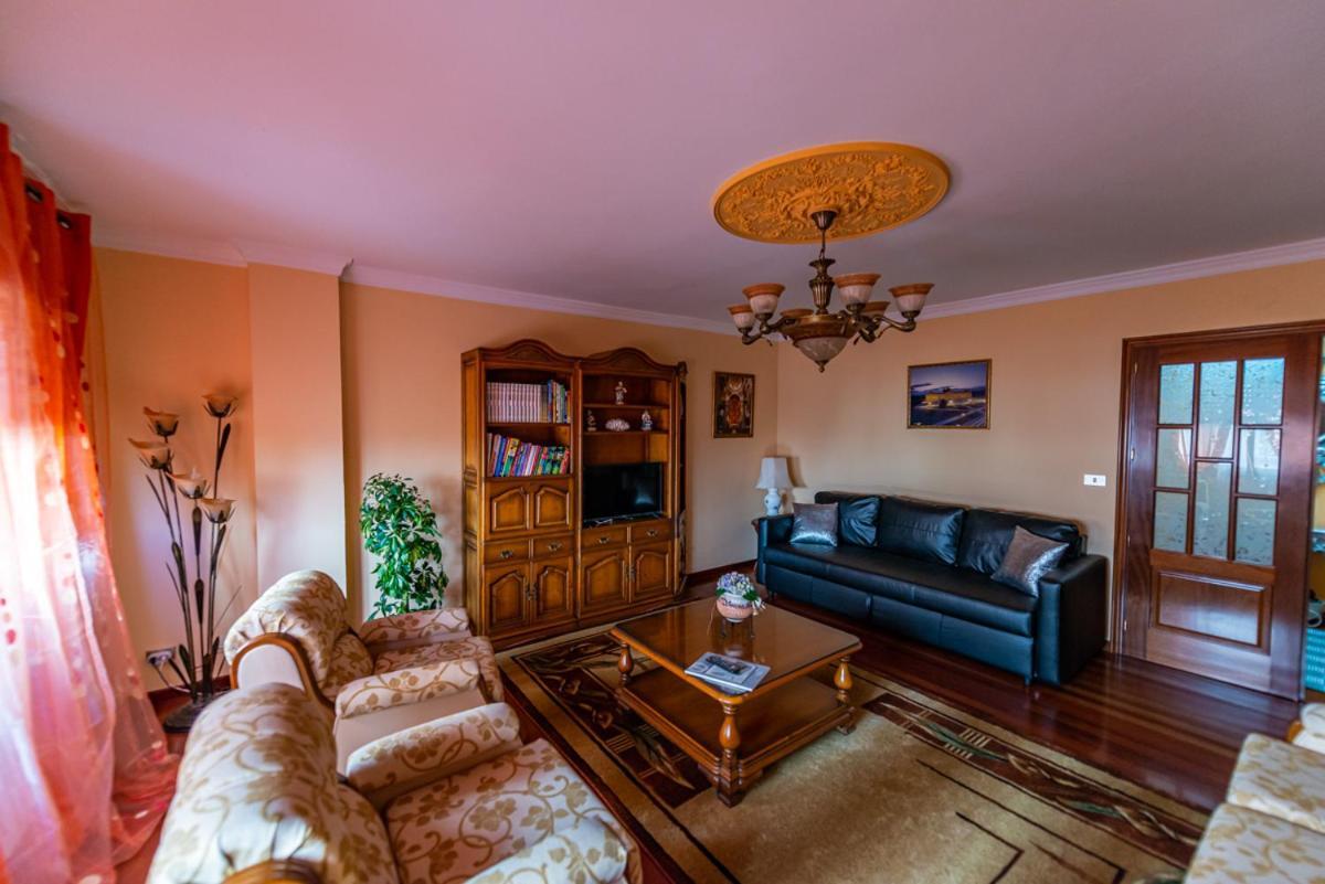 Apartamento Lemavos Monforte De Lemos Exteriör bild